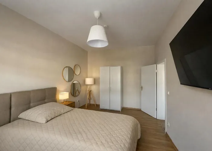 Schaebu! 9 Urlaub In Der Historischen Stadtmauer Von Apartamento Cottbus